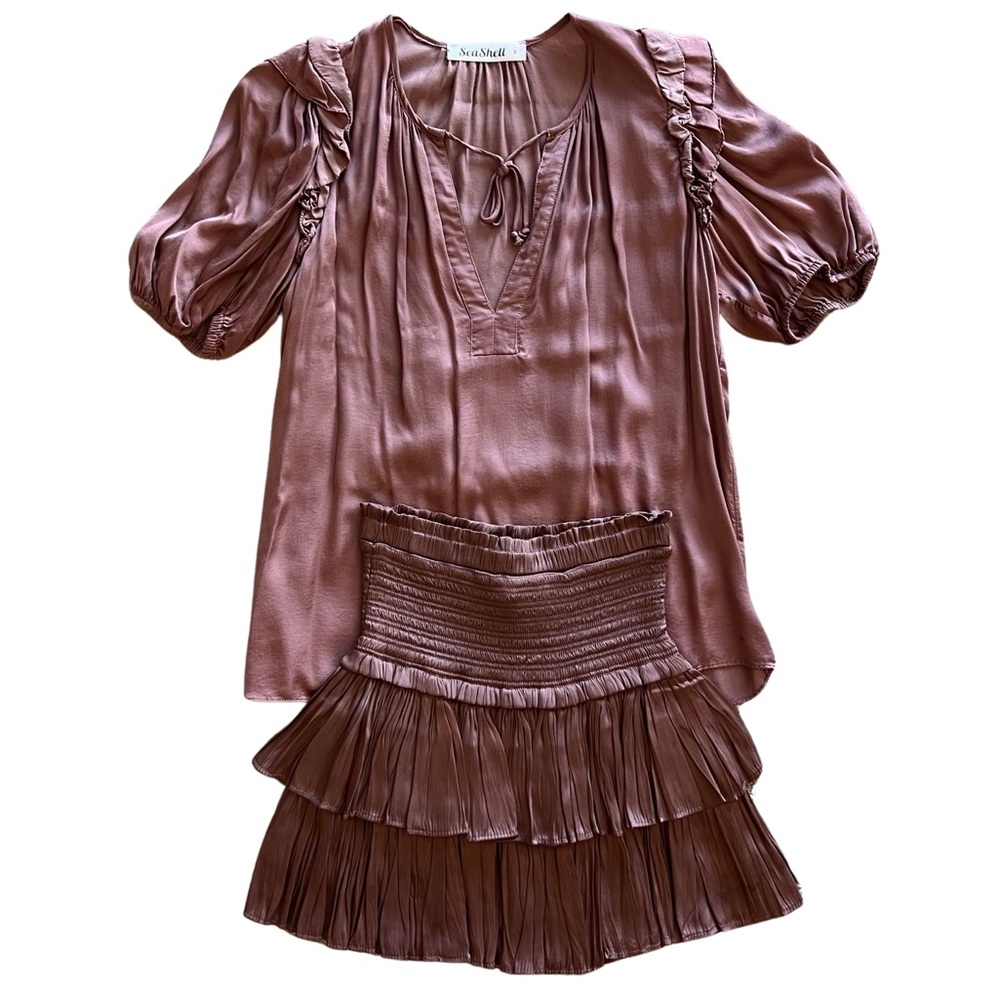 Beautiful set silk satin